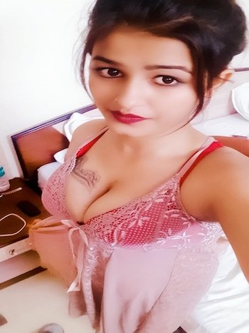 Busty Lucknow call girls